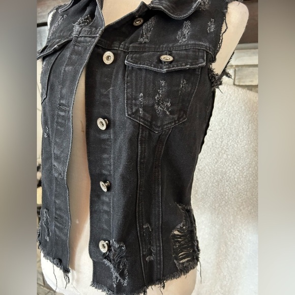 50%off w♥️ L & B “Lucky and Blessed vest black distress vest suede insert XS - Picture 3 of 9